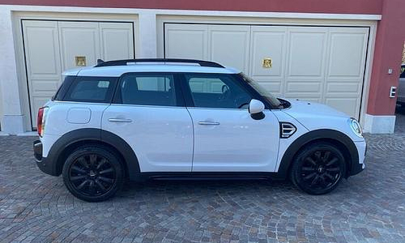 Mini Mini Countryman...