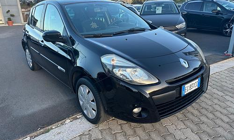 Renault Clio 1.2 16V...