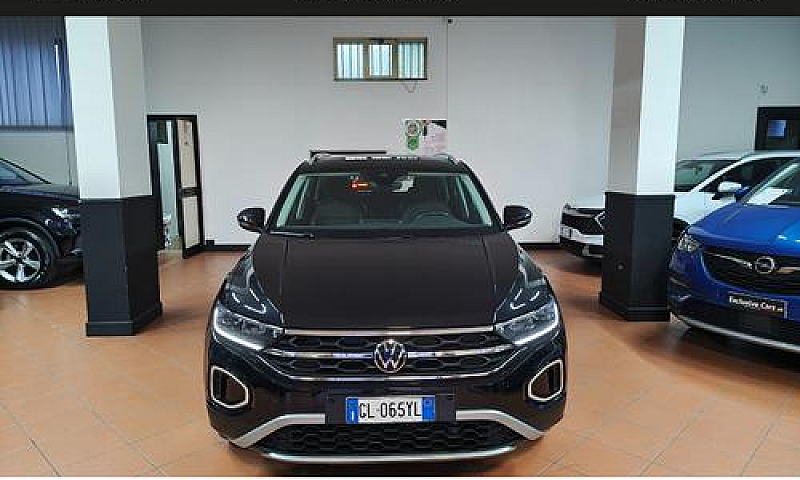 Volkswagen T-Roc 1.0...