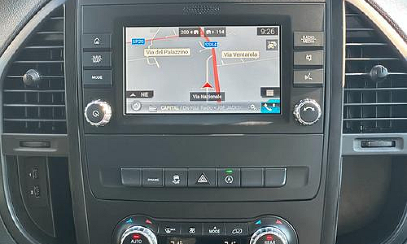 Mercedes-Benz Vito 8...