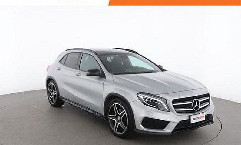 Mercedes-Benz Gla 22...