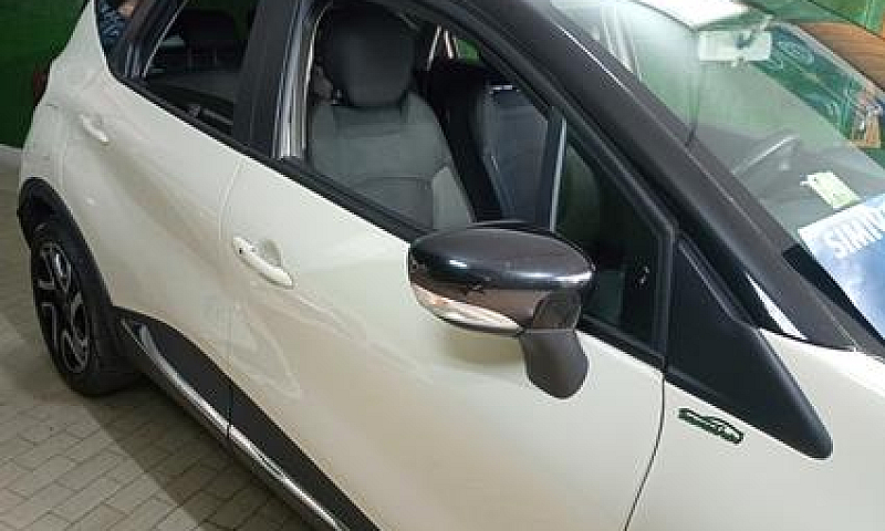 Renault Captur 1.5 D...