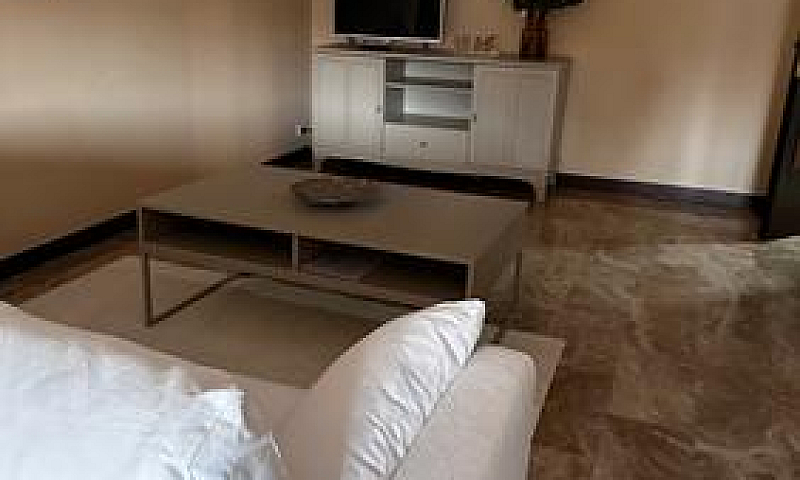 Apartamento Circonda...
