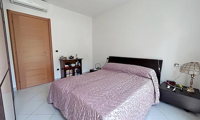 Appartamento Con Spl...