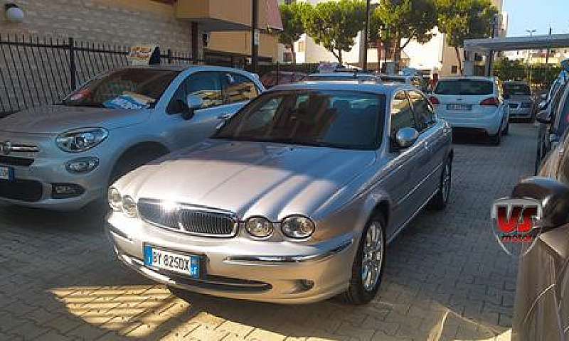 Jaguar X-Type Benzin...