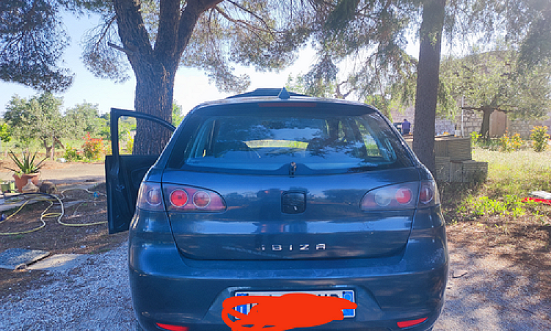 Seat Ibiza...
