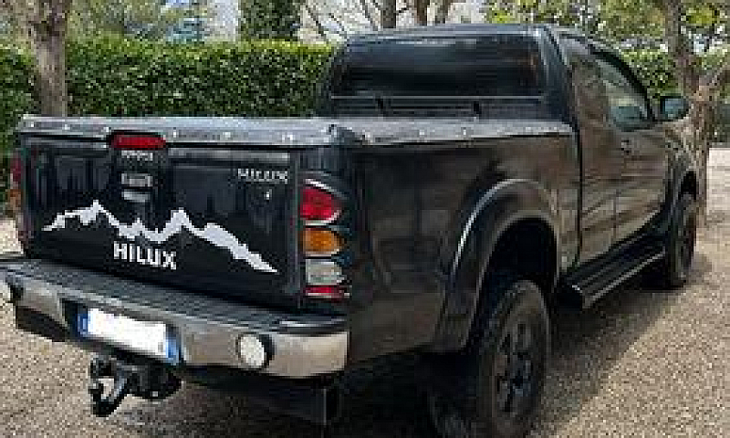 Toyota Hilux 2.5 Ext...