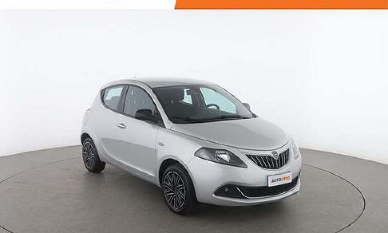 Lancia Ypsilon Ml377...