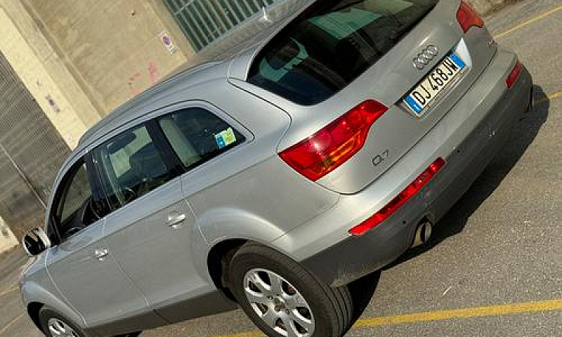 Audi Q7 3.0 V6 Tdi 2...