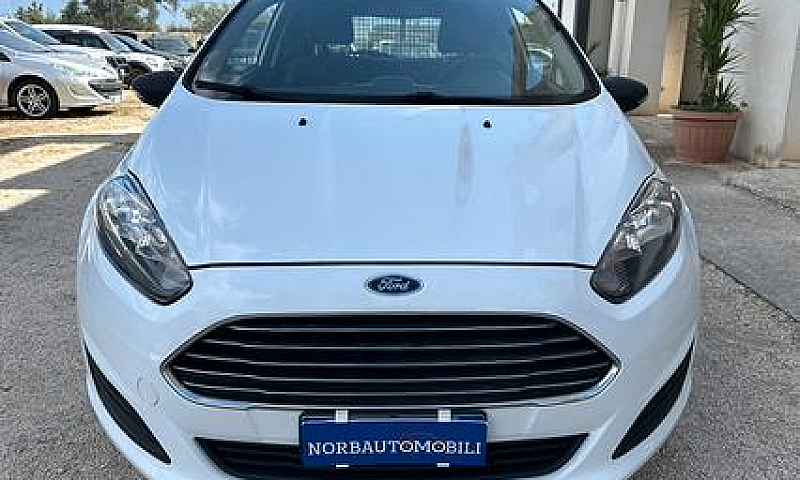 Ford Fiesta 1.5 Tdci...