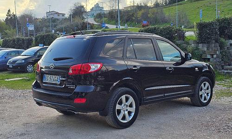 Hyundai Santa Fe 2.2...