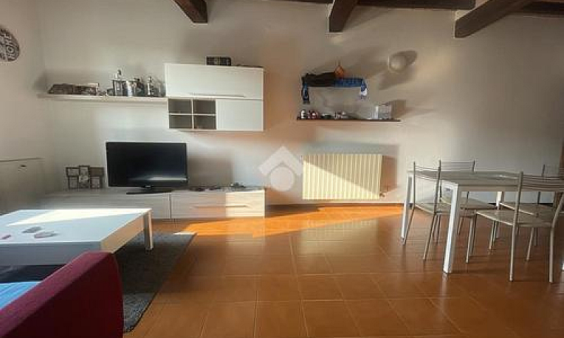 2 Locali A Noceto...