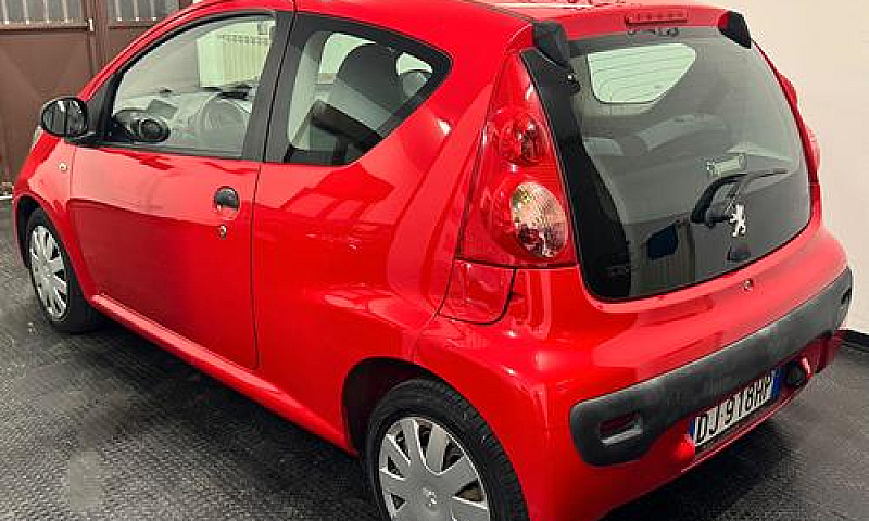 Peugeot 107 1.0 68Cv...