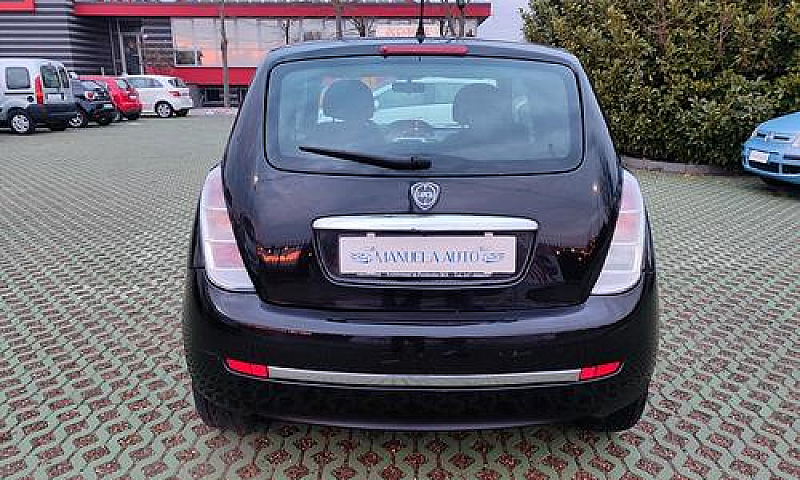 Lancia Ypsilon 1.2 B...