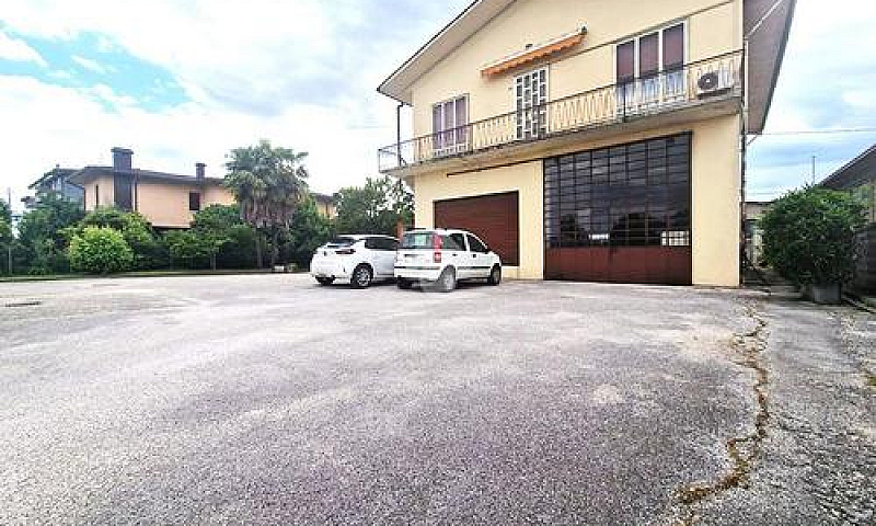 Palazzina A Gazzo...