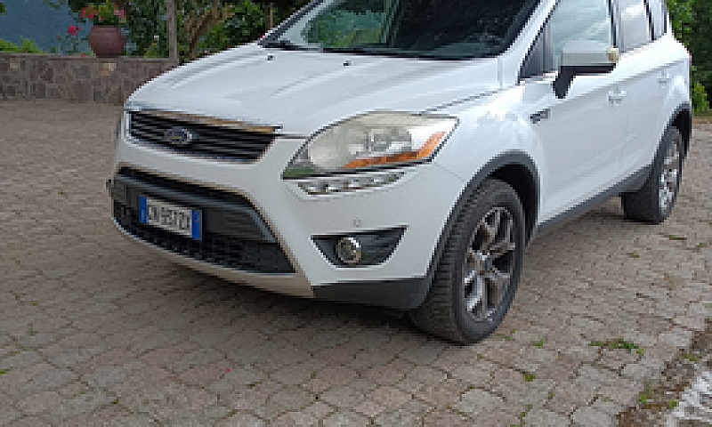 Ford Kuga...