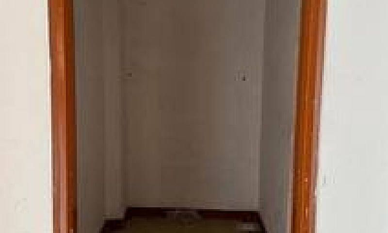 5 Locali (104M2) Da ...