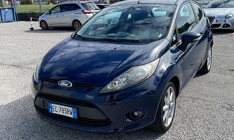 Ford Fiesta 1.2 82Cv...