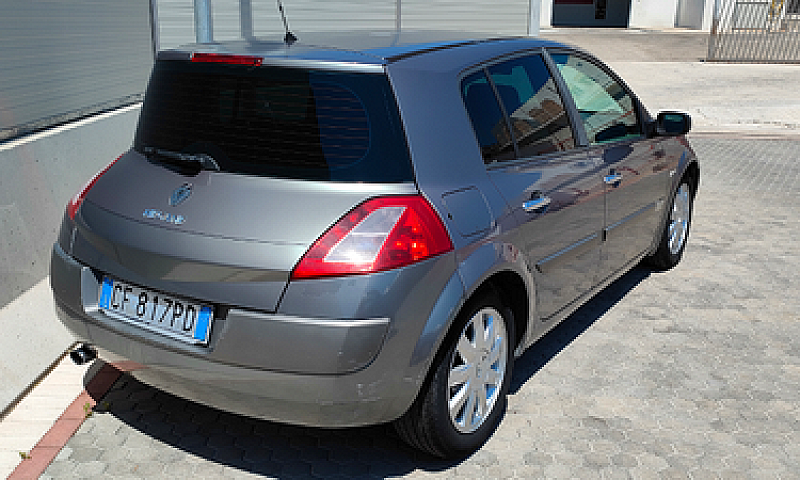 Renault Megane 2...