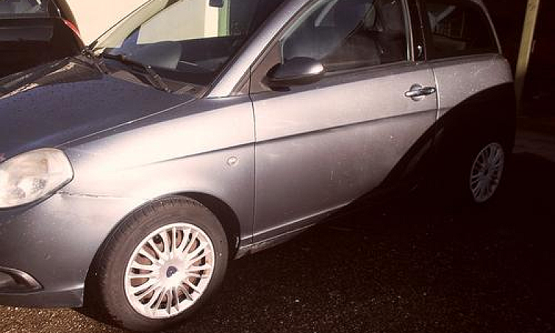 Lancia Ypsilon 1.2 A...