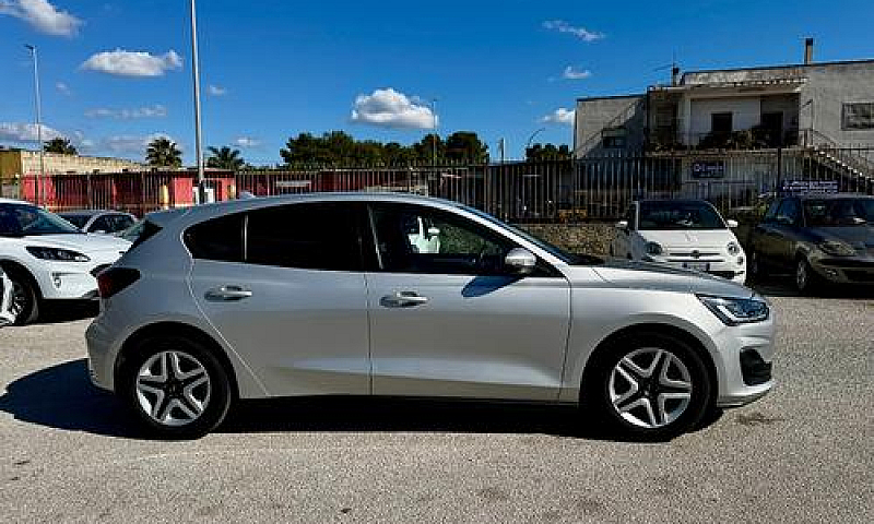 Ford Focus 1.5 Ecobl...