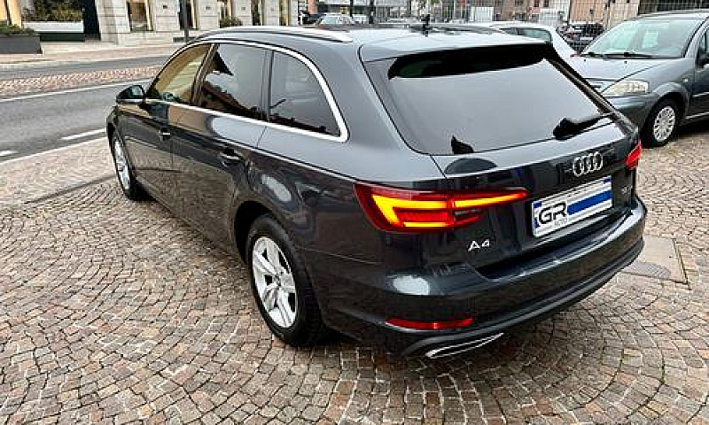 Audi A4 Avant 35 Tdi...
