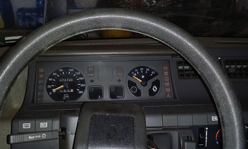 Renault 5 Gtl...
