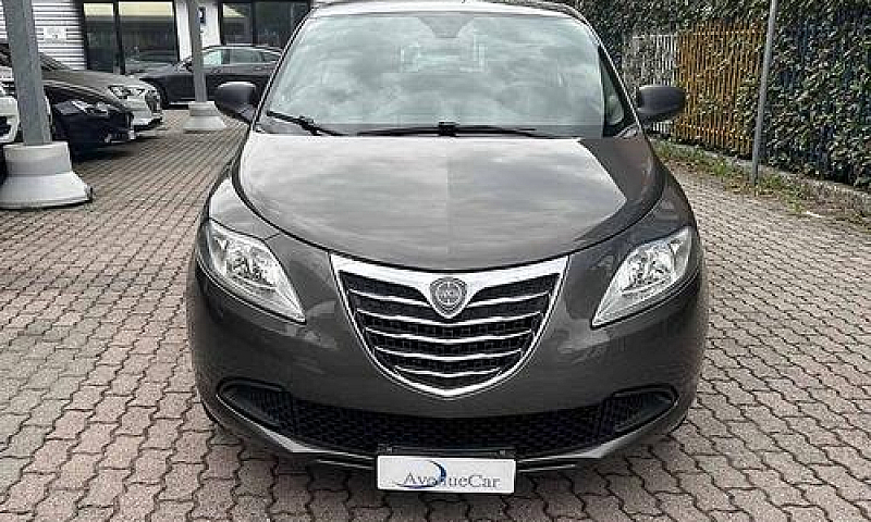 Lancia Ypsilon 1.2 S...