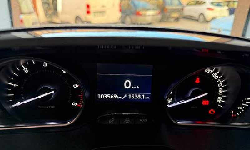 Peugeot 208 - 2012...