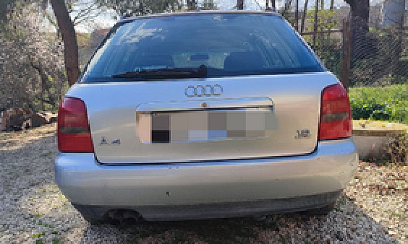Audi A4...