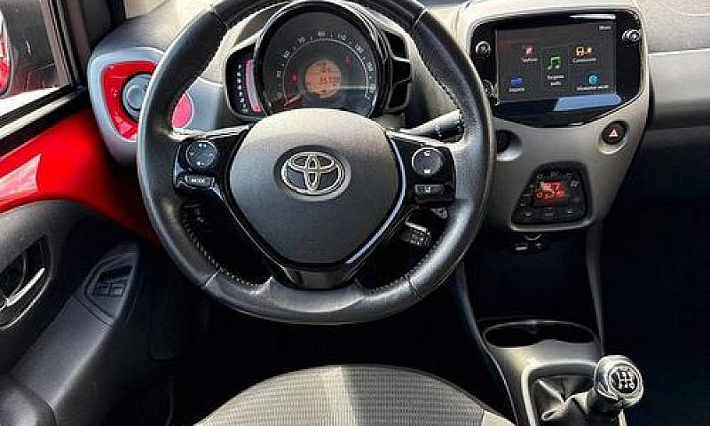 Toyota Aygo Connect ...