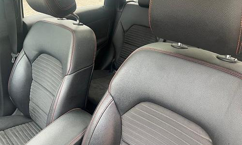 Mercedes-Benz B 200 ...