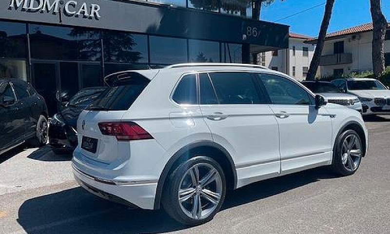 Volkswagen Tiguan 1....