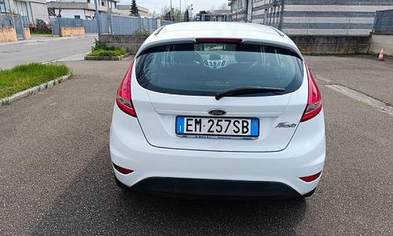 Ford Fiesta 1.2 Benz...