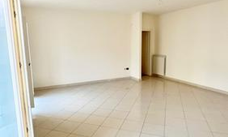 Appartamento Con Box...