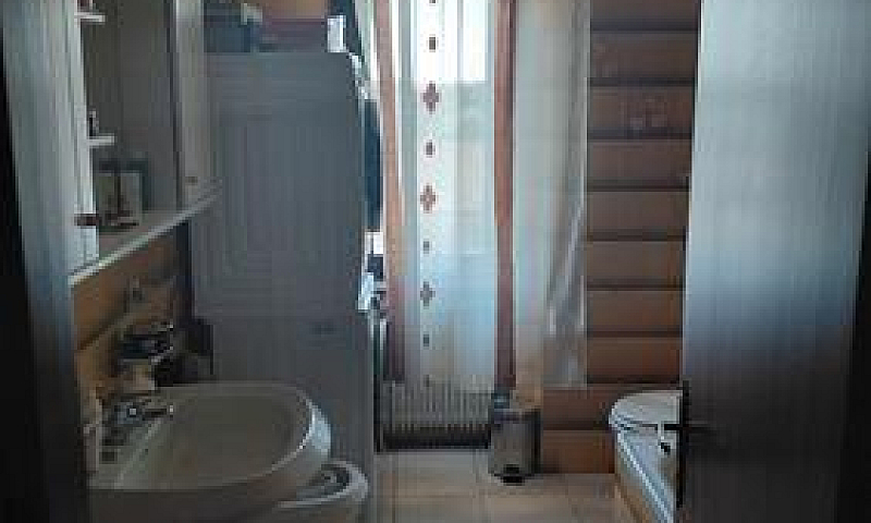 Privato Vende...