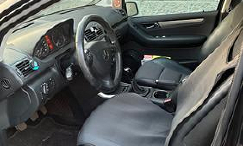 Mercedes Classe A...