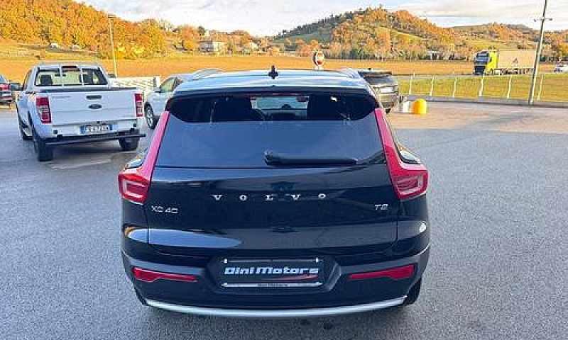 Volvo Xc40 T2 Automa...