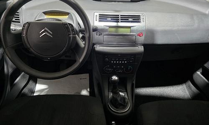 Citroen C4 1.4 Elega...