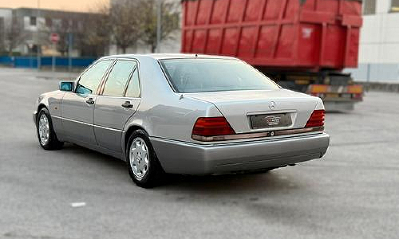 Mercedes-Benz S 300 ...