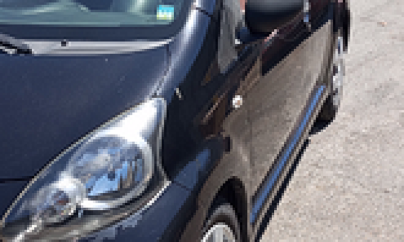 Toyota Aygo 1.0 Perf...