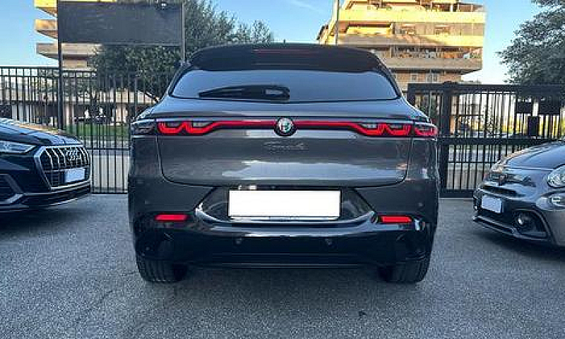 Alfa Romeo Tonale 1....