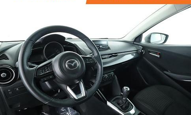 Mazda 2 Zy02392...