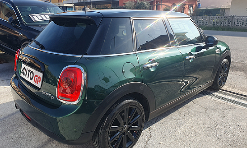Mini Cooper 1.5 D 11...