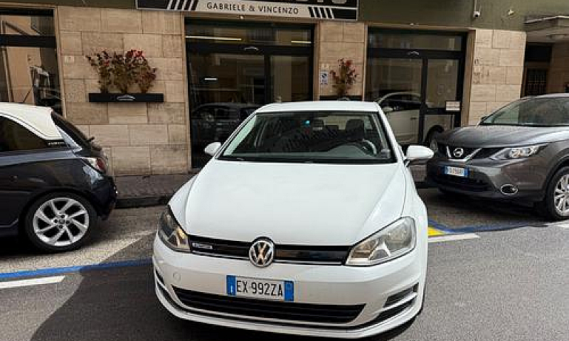 Volkswagen Golf 7 1....