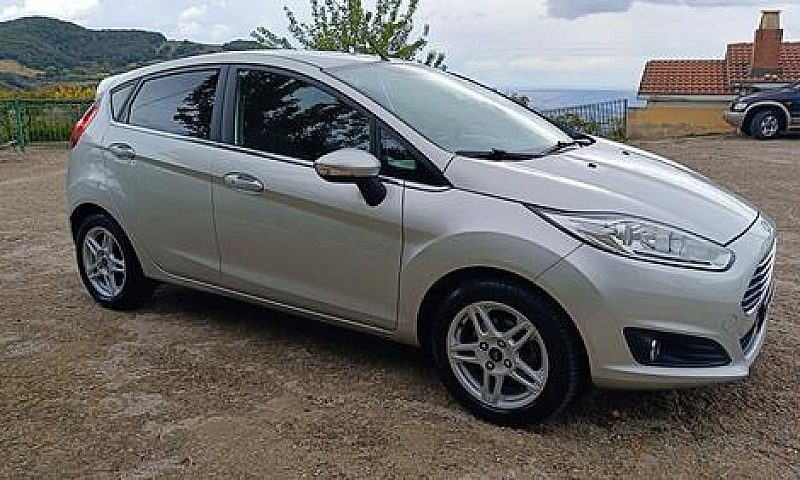 Ford Fiesta 1.5 Tdci...