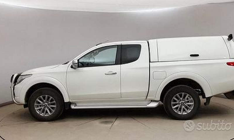 Mitsubishi L200- 90....