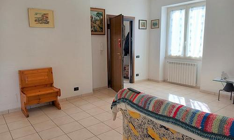 Appartamento A Tivol...