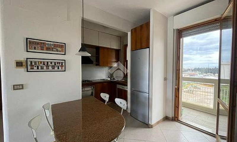 4 Locali A Cagliari...