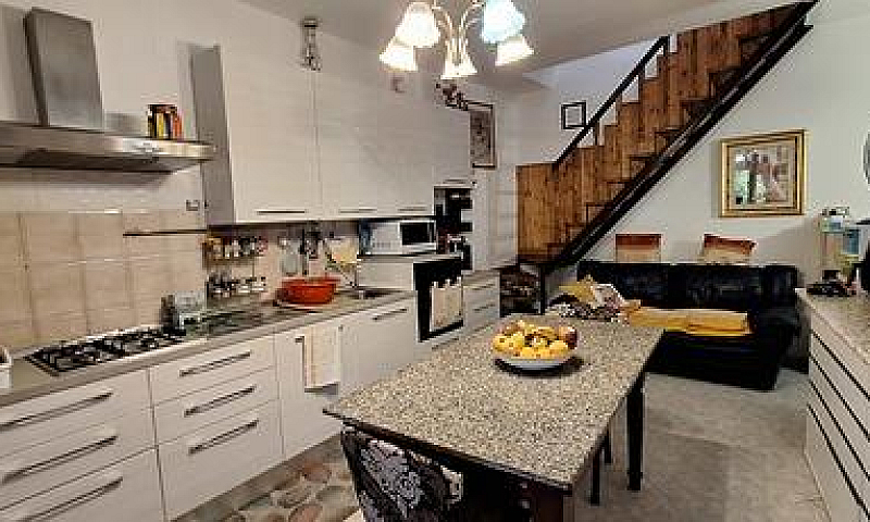 Appartamento A Ascia...